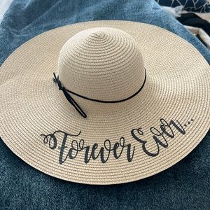 Packable Beach Hat
